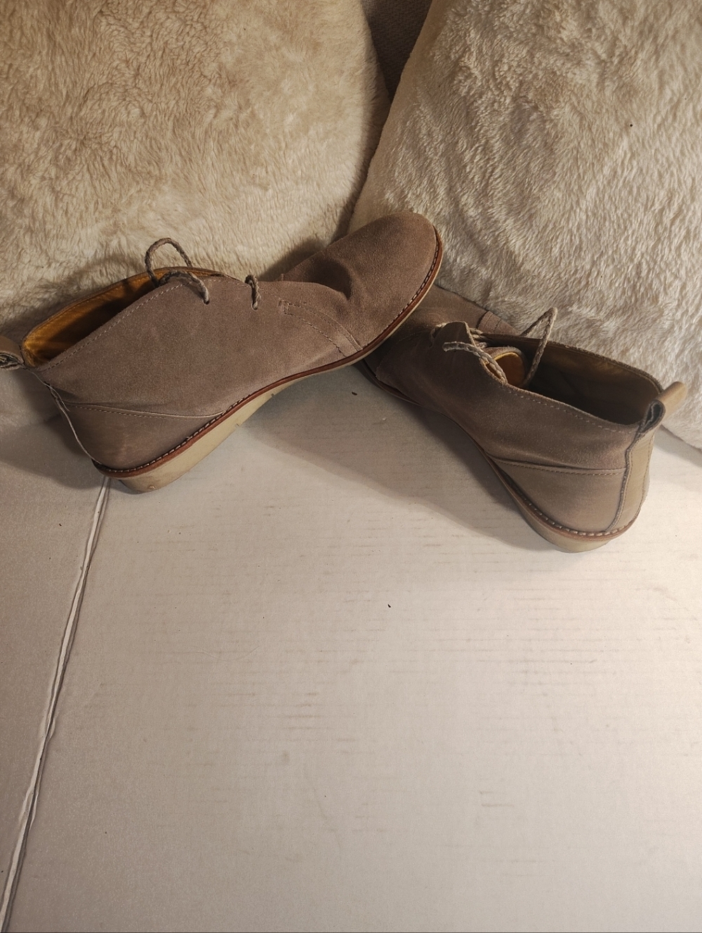 Ellen DeGeneres Tan Suede Size 12m Chukka Boots